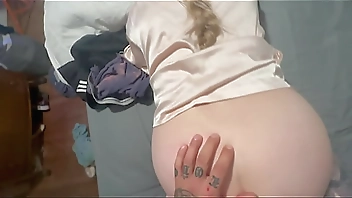 Stepmom Caught Son Jerking Off and Fucked him