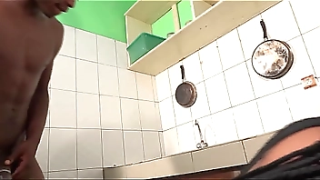 Surprise in the kitchen with my pretty neighbors, we fuck like we had a date on African porn movies